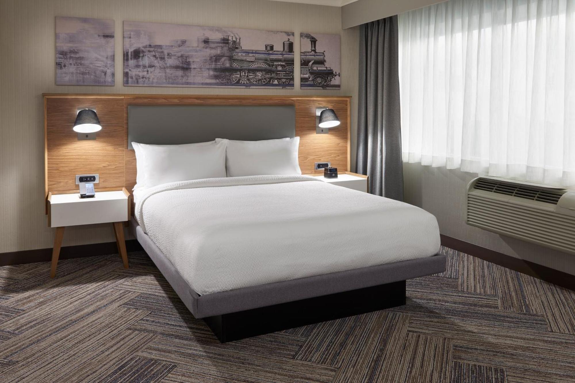 Four Points By Sheraton Downtown 3* Windsor