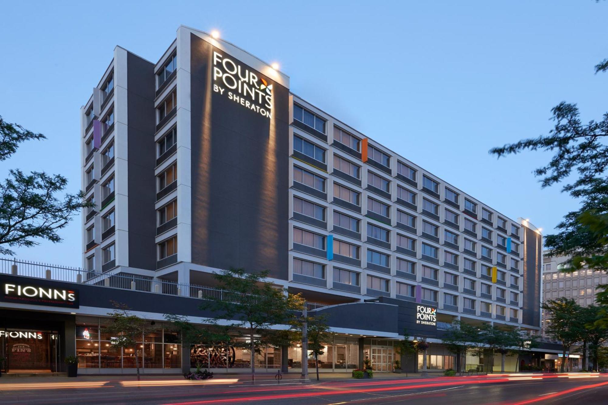 Hotel Four Points By Sheraton Downtown 3*